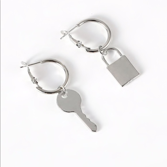New lock and key earrings hoops small - Picture 2 of 3